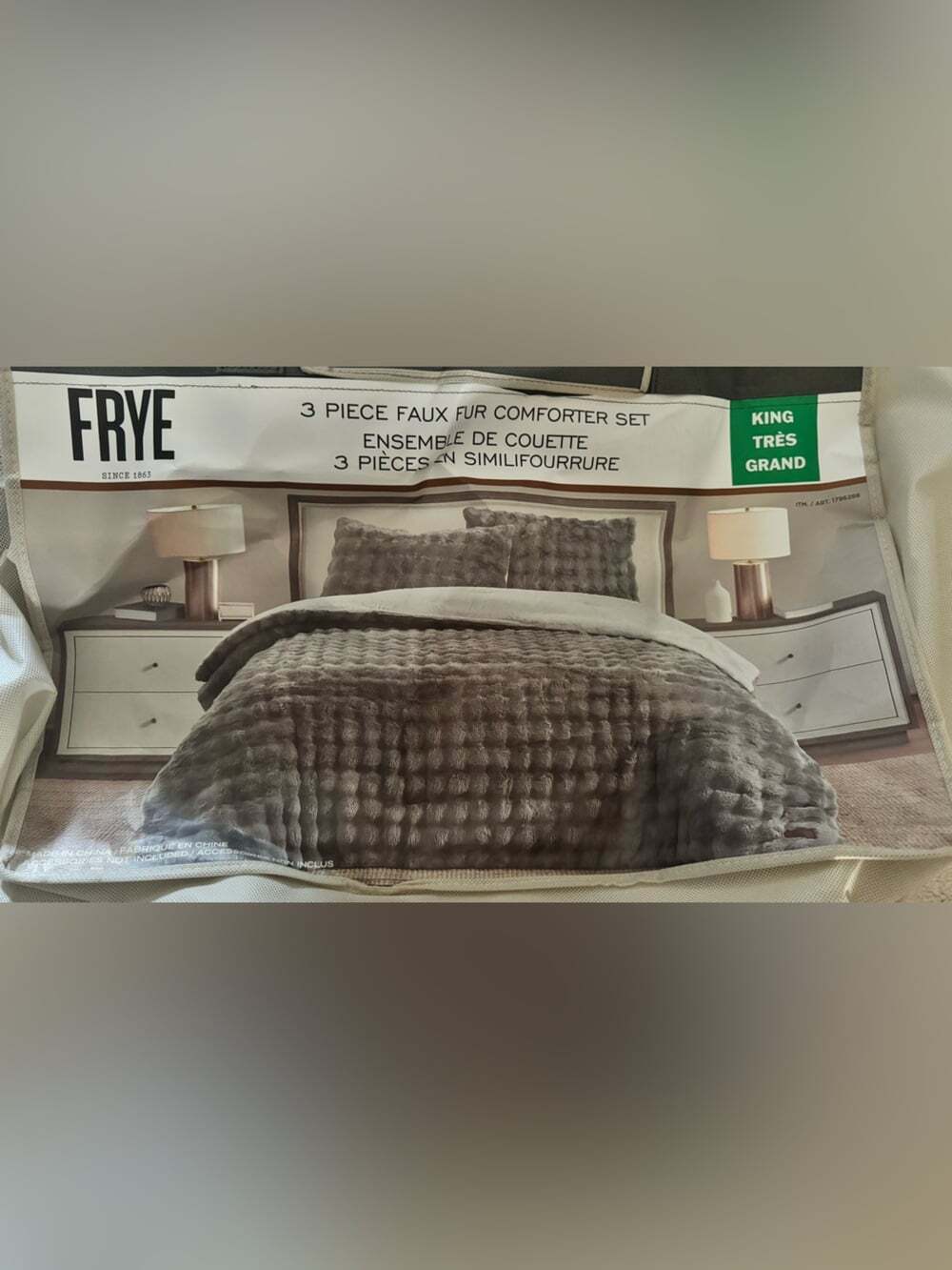 Frye set comforter KING grey Pom Pom RARE shams Gray Faux Fur Comforter Set -